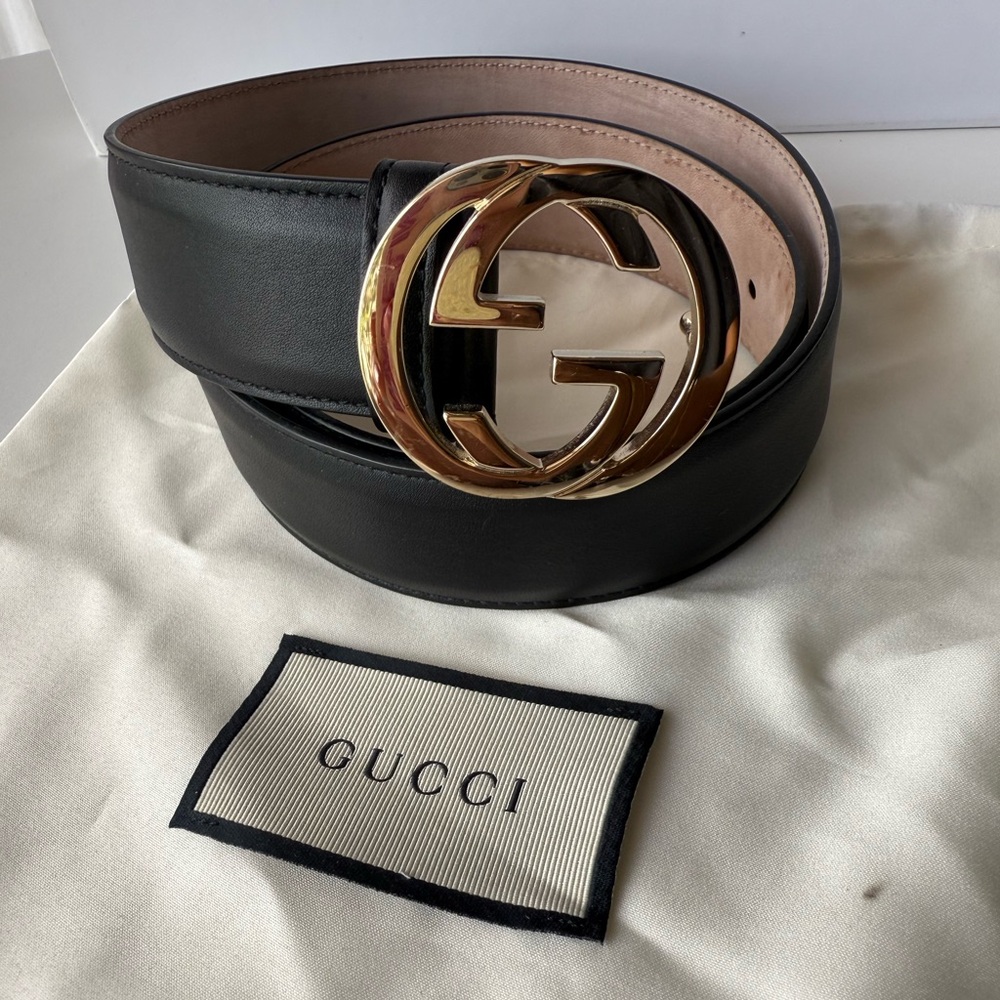 Gucci Black Coated Leather Gold Interlocking G Buckle Belt Size 80/32